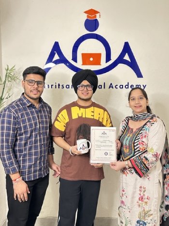 Digital Marketing Student