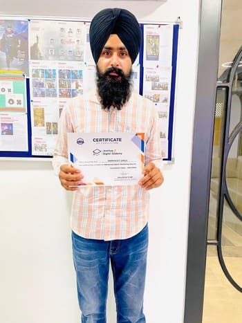 Digital Marketing Student