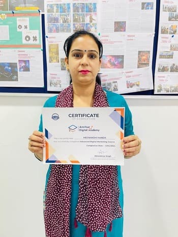 Digital Marketing Student