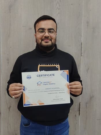 Digital Marketing Student