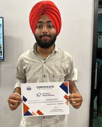 Digital Marketing Student