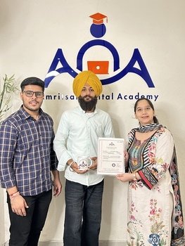 Digital Marketing Student